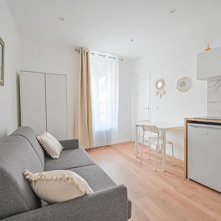 Cosy, Neuf Et Equipe, A 3mn A Pied De Paris Apartament